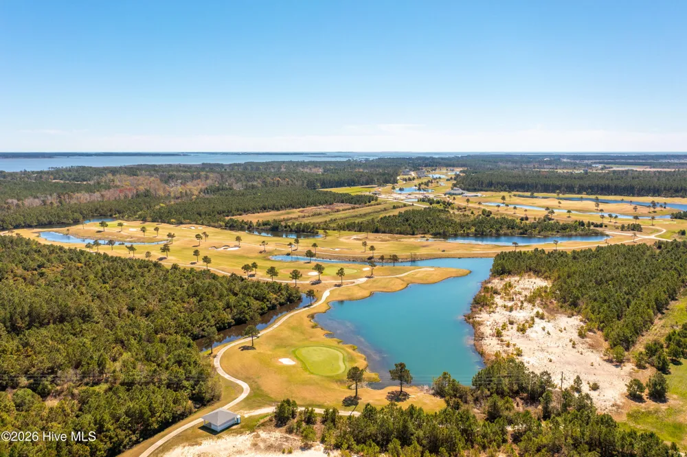 107 Winters Rest Road Beaufort, NC 28516