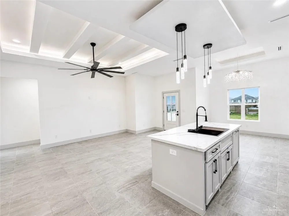 3003 E Sabinal Avenue Hidalgo, TX 78557