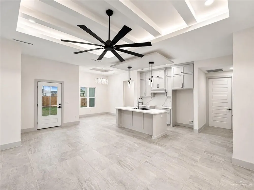 3003 E Sabinal Avenue Hidalgo, TX 78557