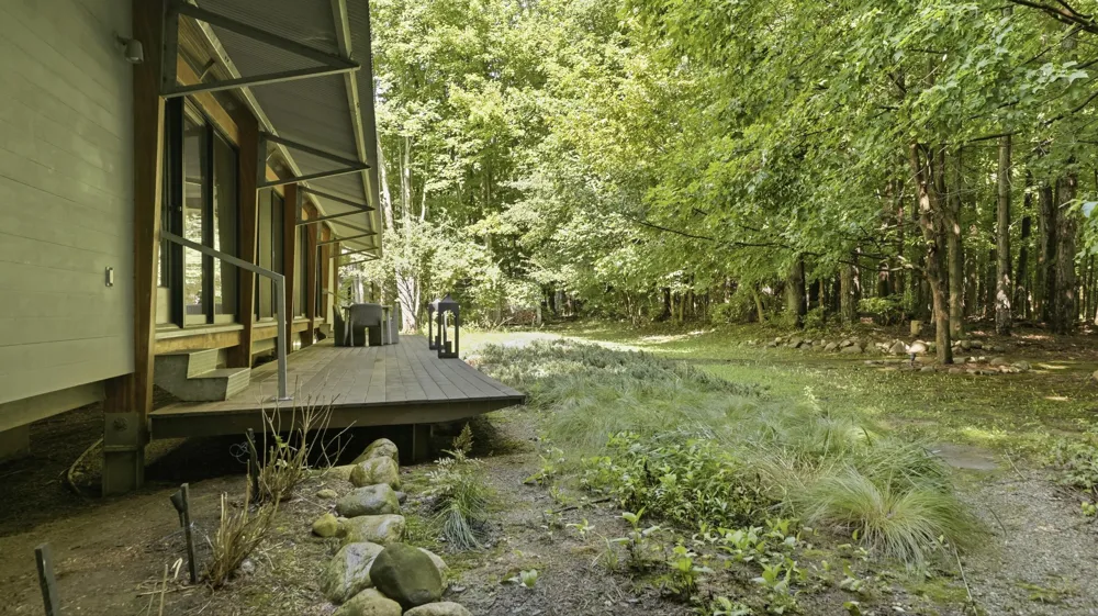 41 Camp Madron Road Buchanan, MI 49107