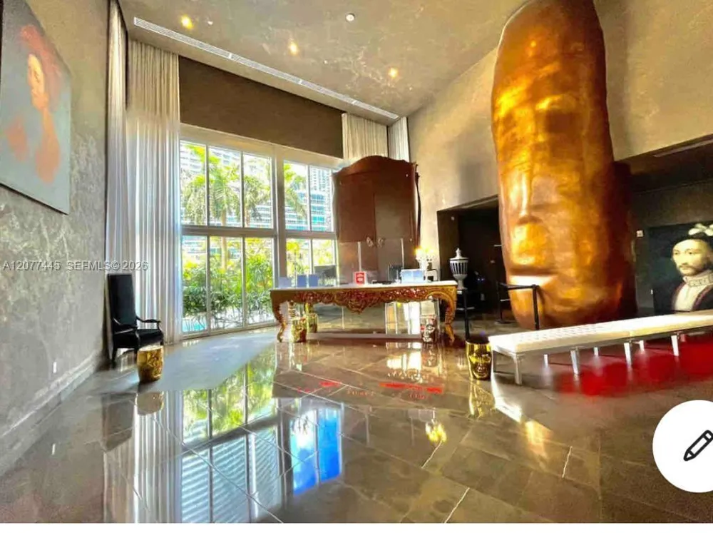 475 Brickell Ave #808 Miami, FL 33131