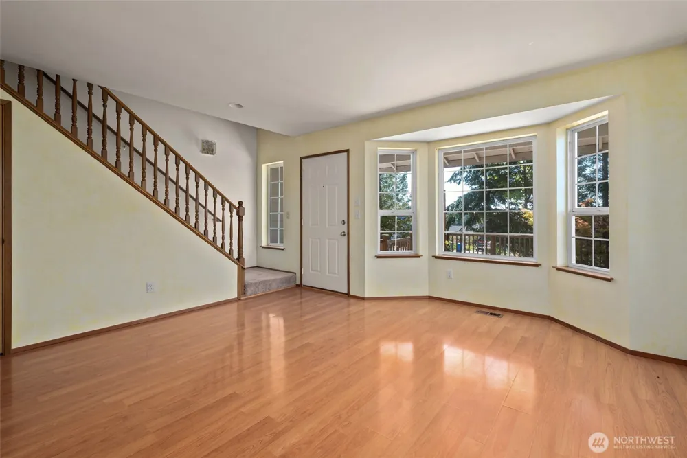 2090 SW Putnam Drive Oak Harbor, WA 98277