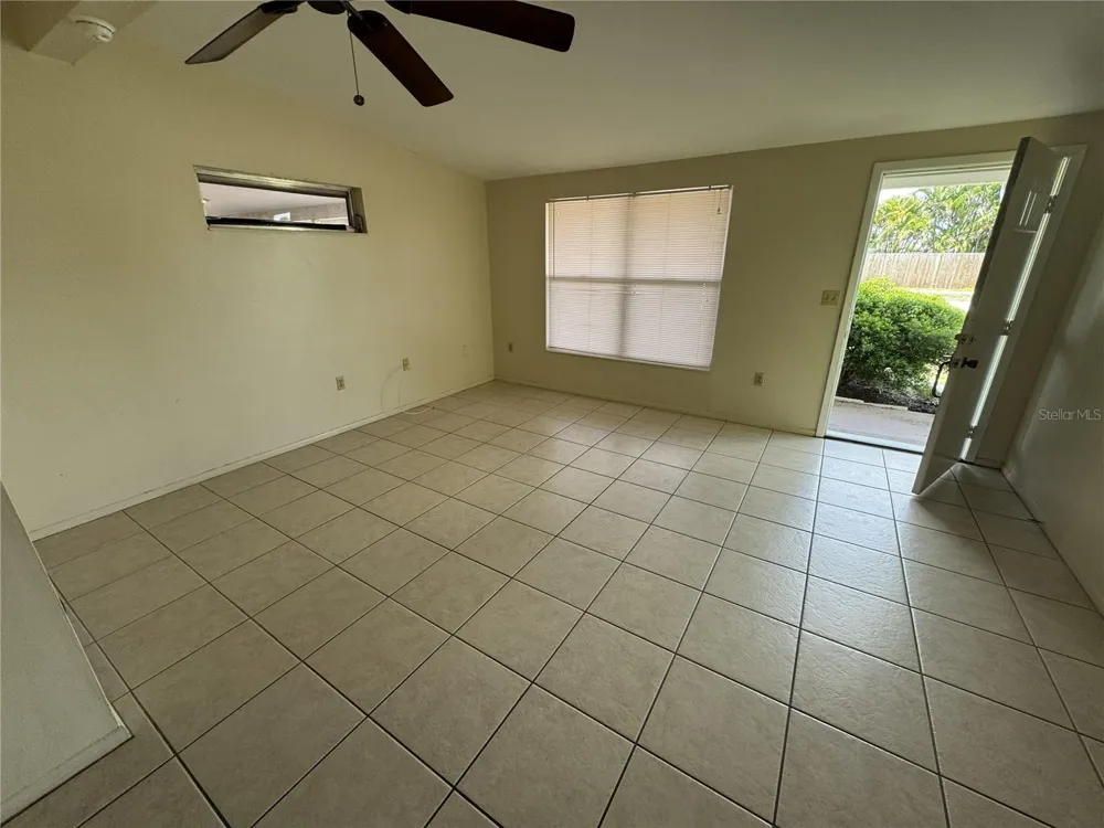 376 BRIARWOOD ROAD Venice, FL 34293