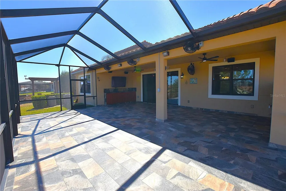3949 AQUILLA DRIVE Lakeland, FL 33810