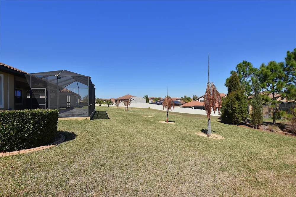 3949 AQUILLA DRIVE Lakeland, FL 33810