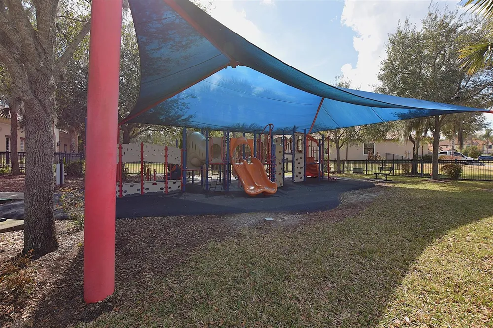 3949 AQUILLA DRIVE Lakeland, FL 33810