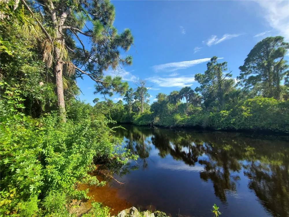 395 RAMBLEWOOD STREET Port Charlotte, FL 33953