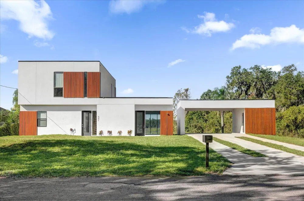 501 CHASTAIN ROAD Seffner, FL 33584