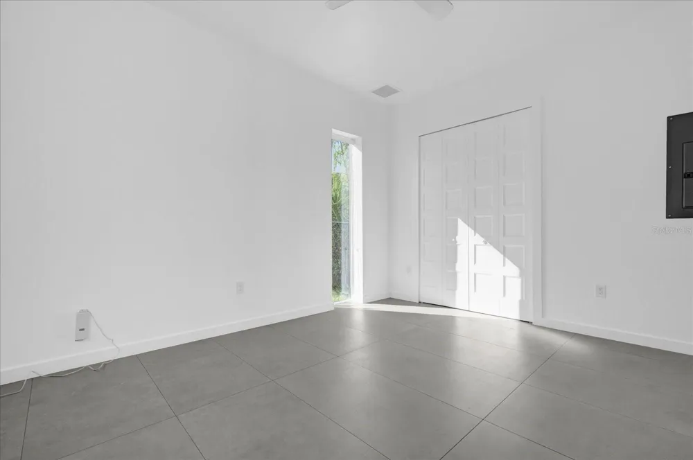 501 CHASTAIN ROAD Seffner, FL 33584