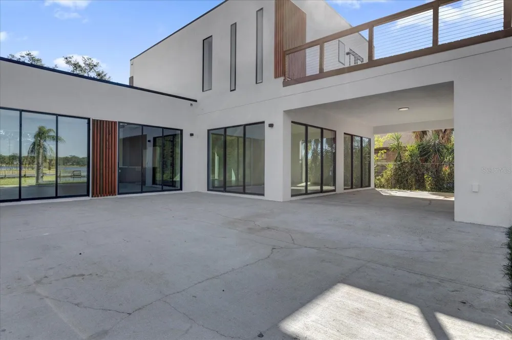 501 CHASTAIN ROAD Seffner, FL 33584