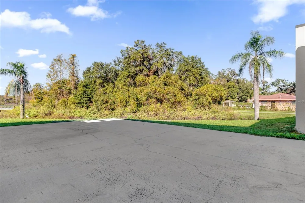 501 CHASTAIN ROAD Seffner, FL 33584
