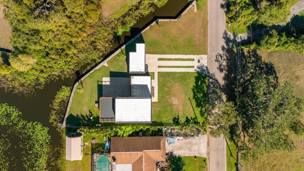 501 CHASTAIN ROAD Seffner, FL 33584