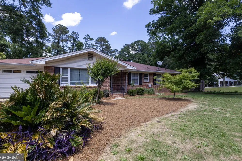 408 Skyway DR Warner Robins, GA 31088