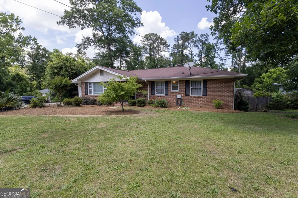 408 Skyway DR Warner Robins, GA 31088