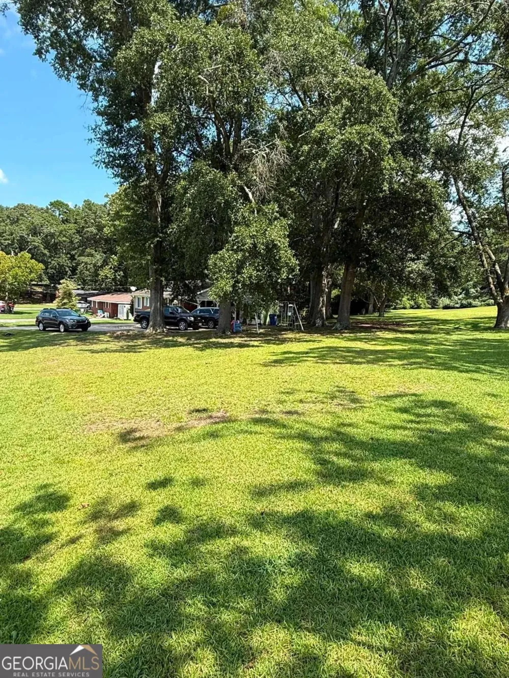 542 Marion ST Winder, GA 30680