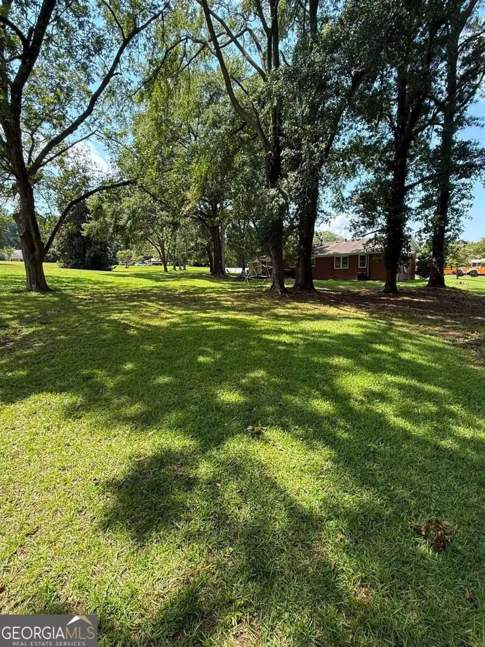 542 Marion ST Winder, GA 30680
