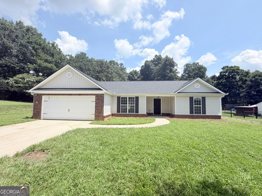 2506 Marixa DR Statham, GA 30666