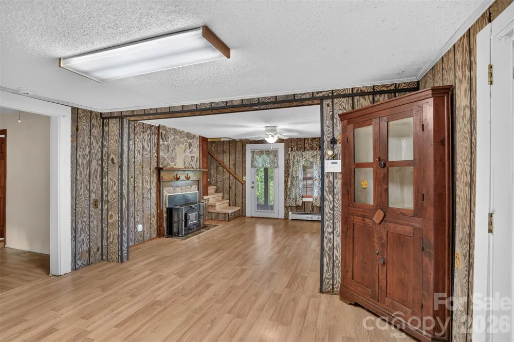 168 Huntley Road Fletcher, NC 28732