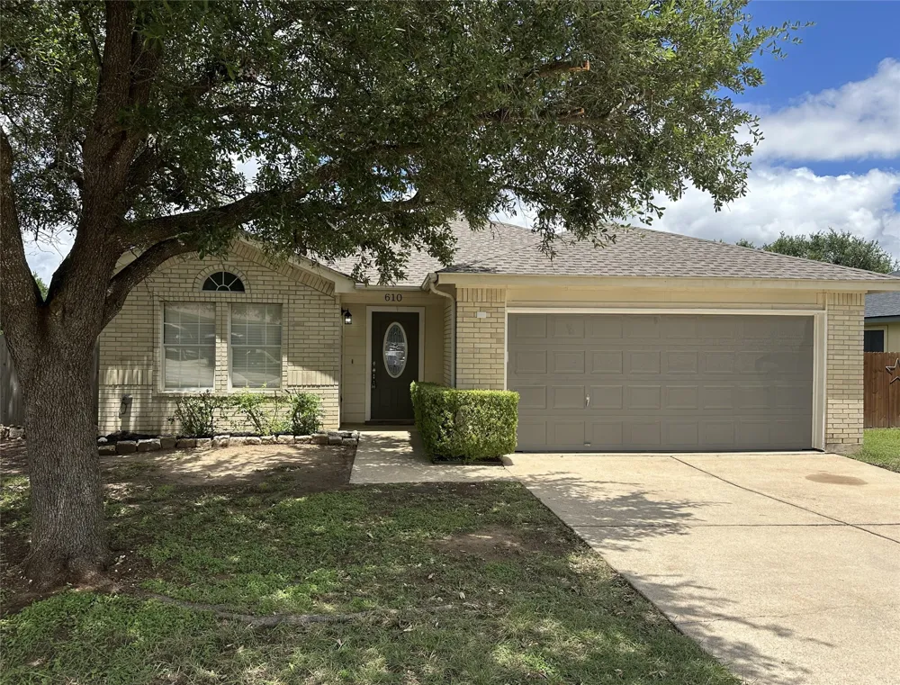 610 Riverway Lane Leander, TX 78641