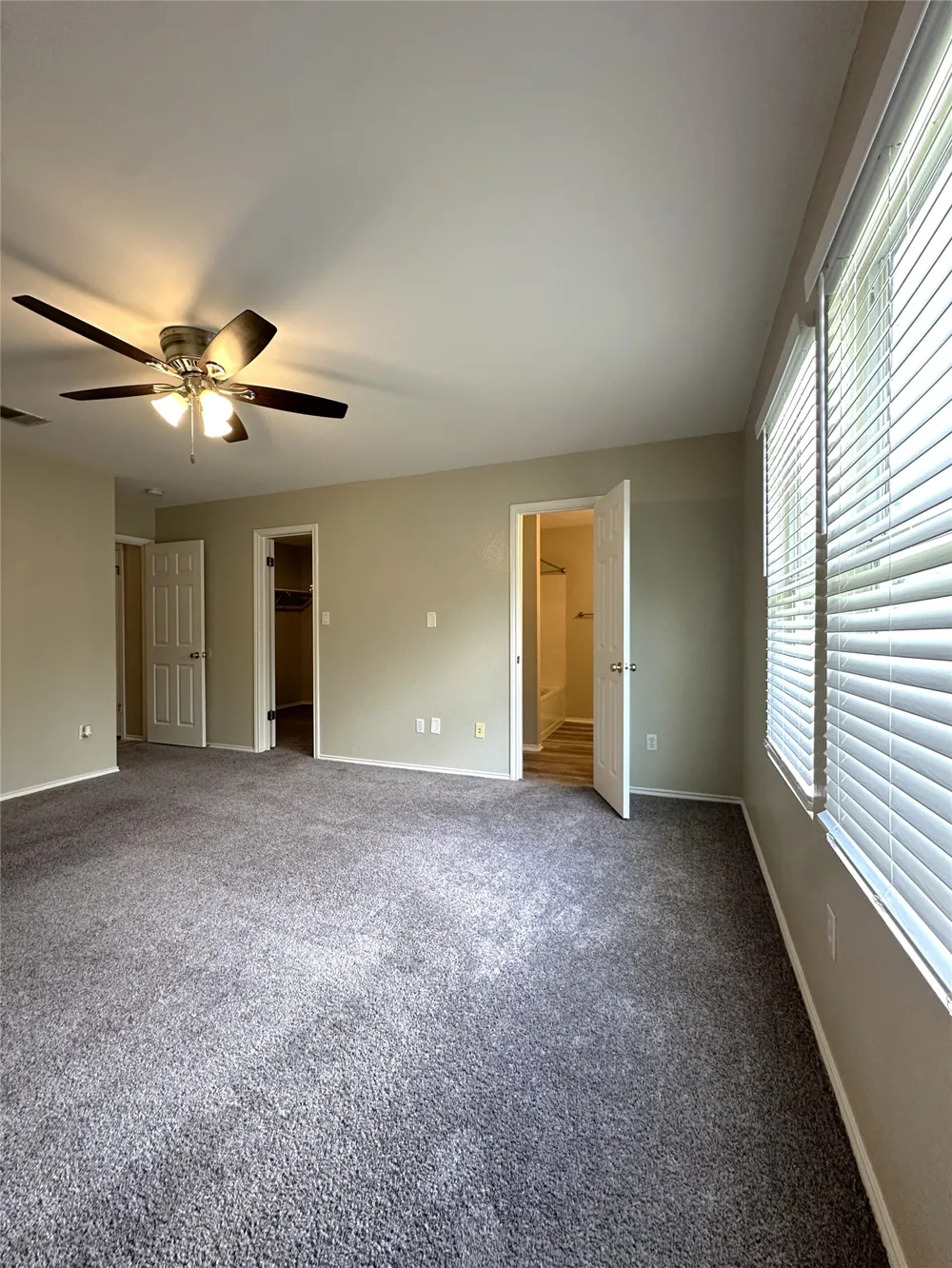 610 Riverway Lane Leander, TX 78641