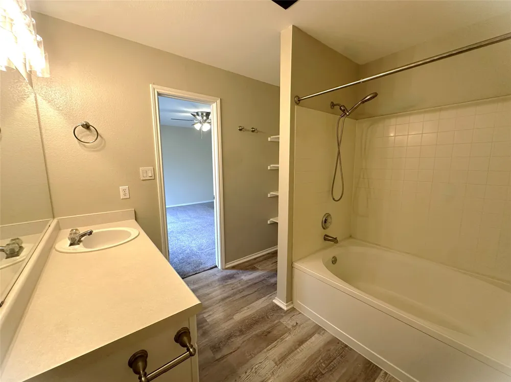 610 Riverway Lane Leander, TX 78641