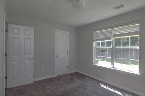 1094 Sugarcreek Way Riverdale, GA 30296