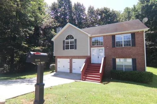 1094 Sugarcreek Way Riverdale, GA 30296