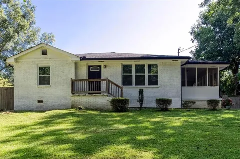 349 Mossy Creek Drive SE