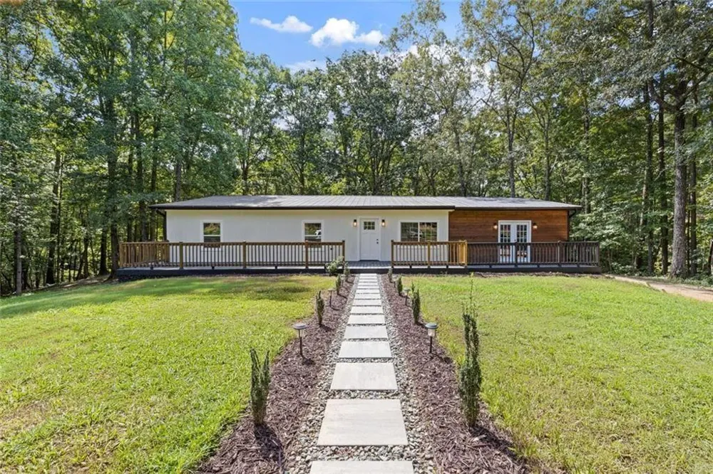 681 Pumpkinvine Road Acworth, GA 30101