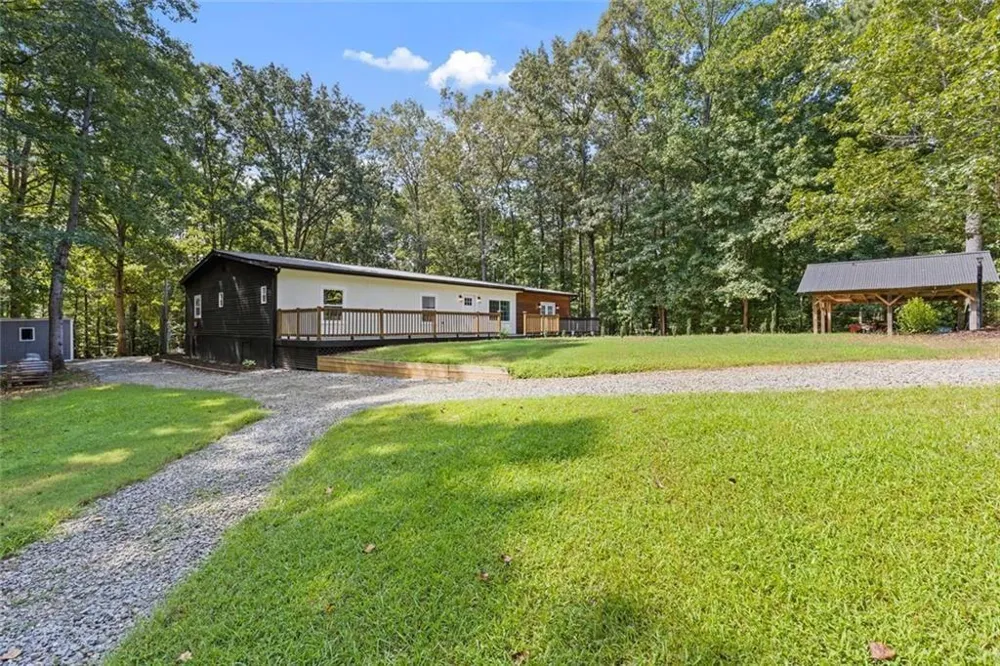 681 Pumpkinvine Road Acworth, GA 30101