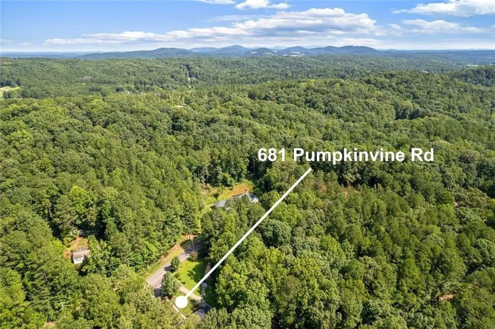 681 Pumpkinvine Road Acworth, GA 30101