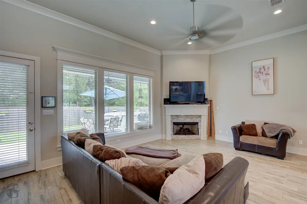 142 St Andrews Lane Benton, LA 71006