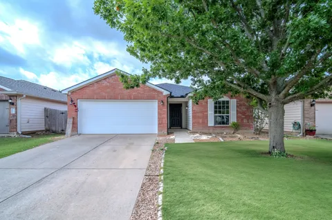 2037 Cedar Trail