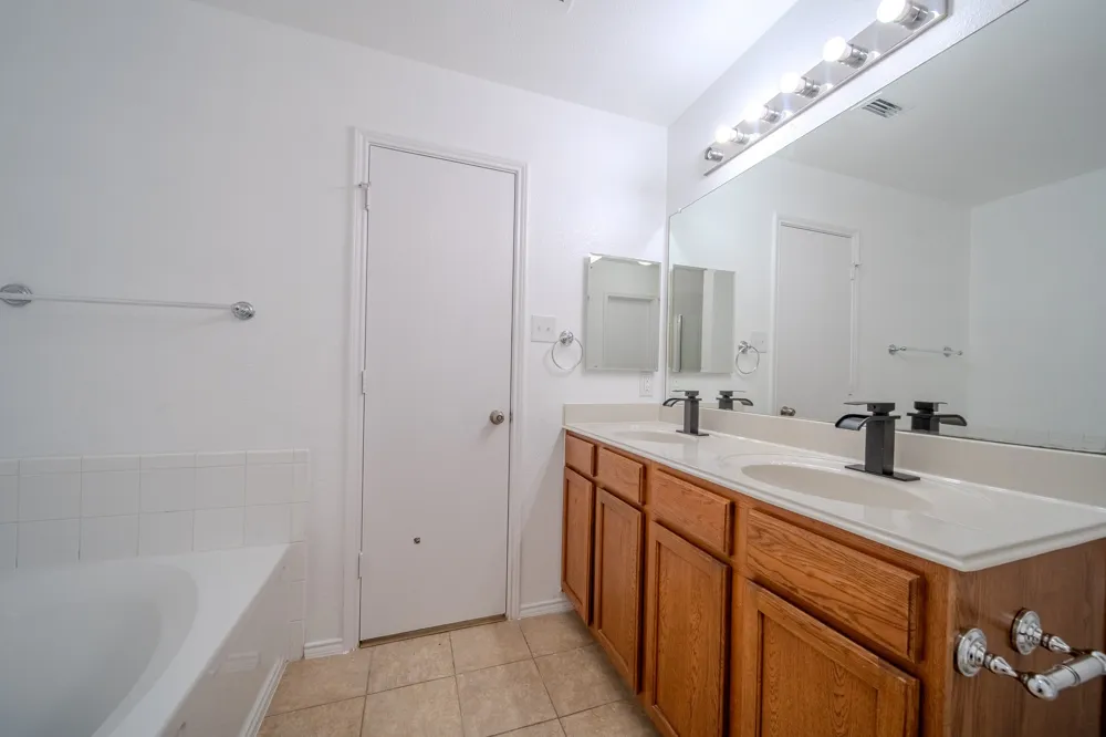 2037 Cedar Trail Anna, TX 75409