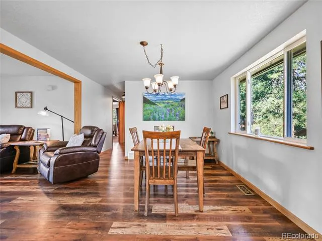 1044 S Grapevine Road Golden, CO 80401