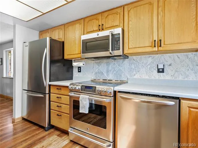 1044 S Grapevine Road Golden, CO 80401