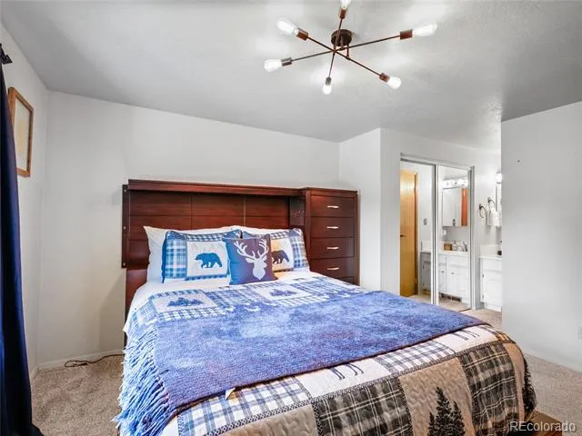 1044 S Grapevine Road Golden, CO 80401