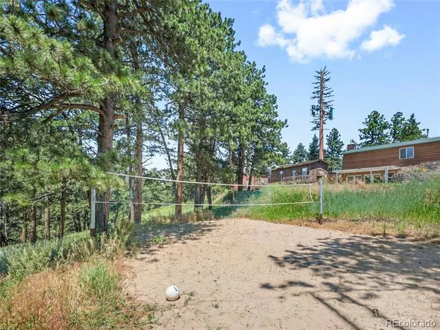 1044 S Grapevine Road Golden, CO 80401