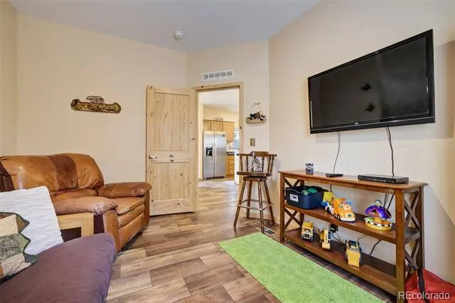 858 Fossil Creek Road Florissant, CO 80816