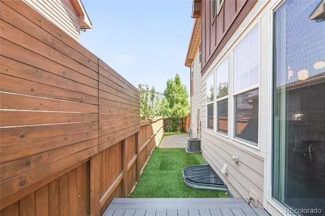 10869 E 25th Drive Aurora, CO 80010