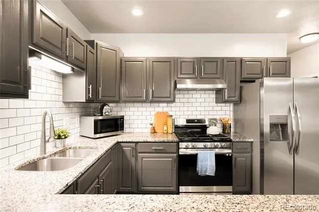 16518 W 13th Lane Golden, CO 80401