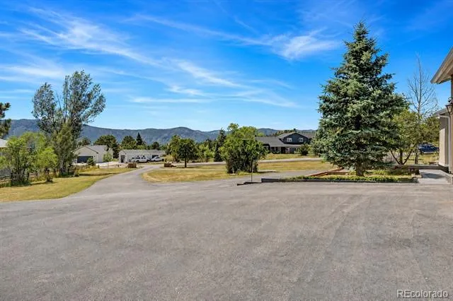 19155 Spring Valley Road Monument, CO 80132