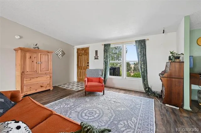 1350 Antelope Drive Calhan, CO 80808
