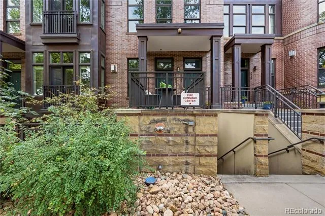 2932 E 17th Avenue Denver, CO 80206