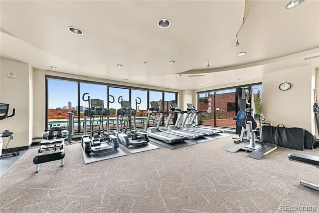 2932 E 17th Avenue Denver, CO 80206