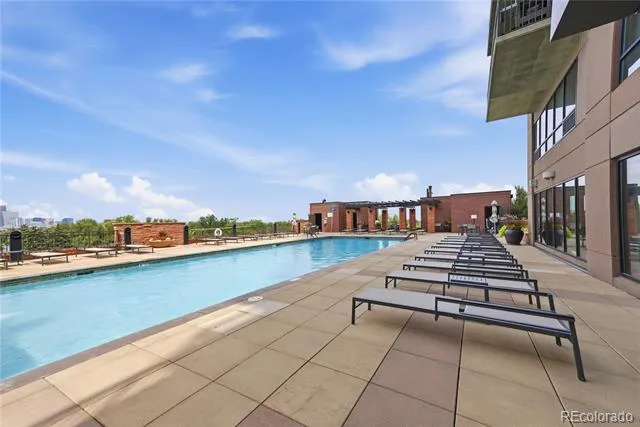 2932 E 17th Avenue Denver, CO 80206