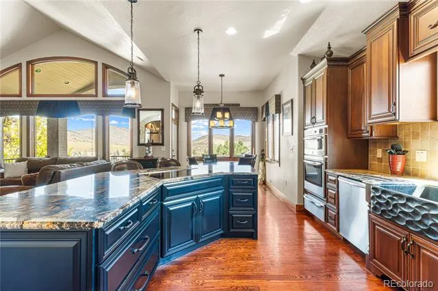 16213 Red Deer Court Morrison, CO 80465