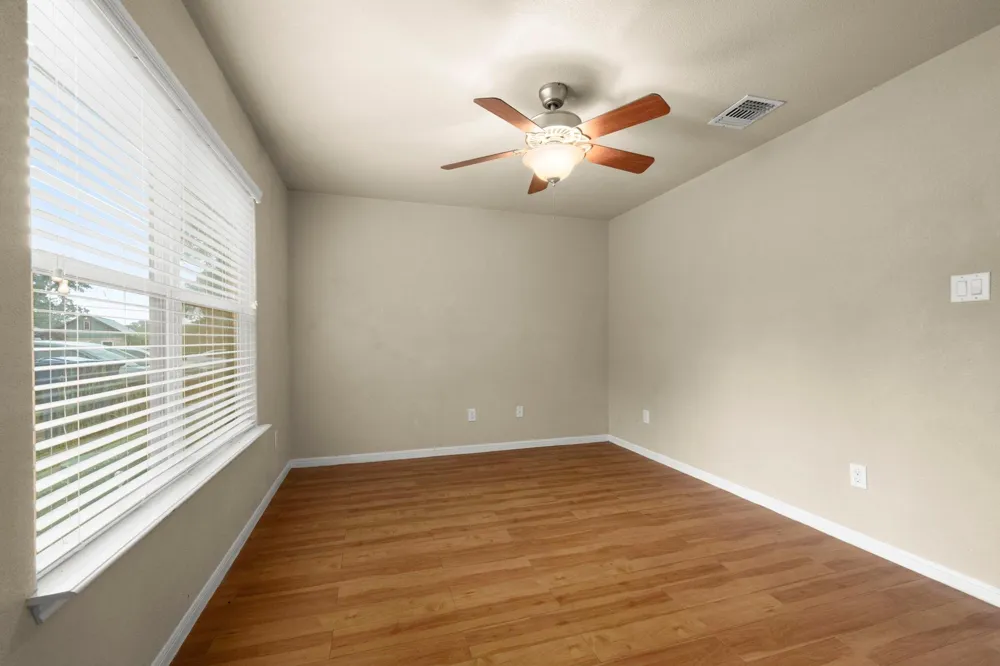 16803 Crestmont Montgomery, TX 77316