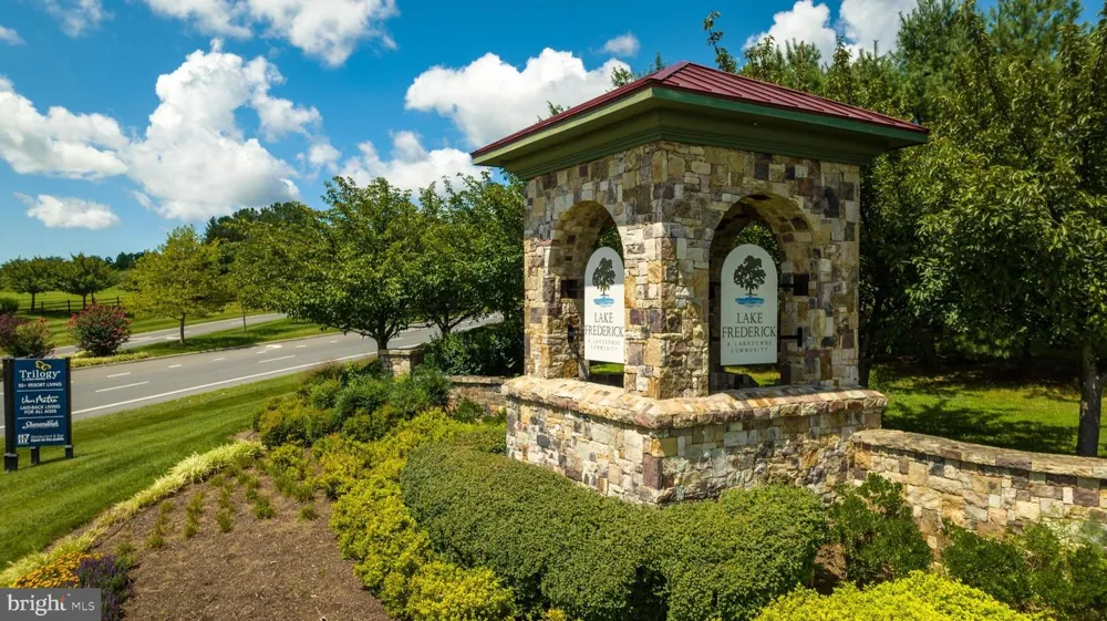116 IRONWEED DRIVE Lake Frederick, VA 22630