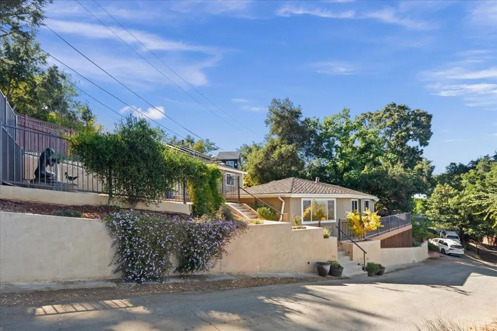16900 Sheldon Road Los Gatos, CA 95030